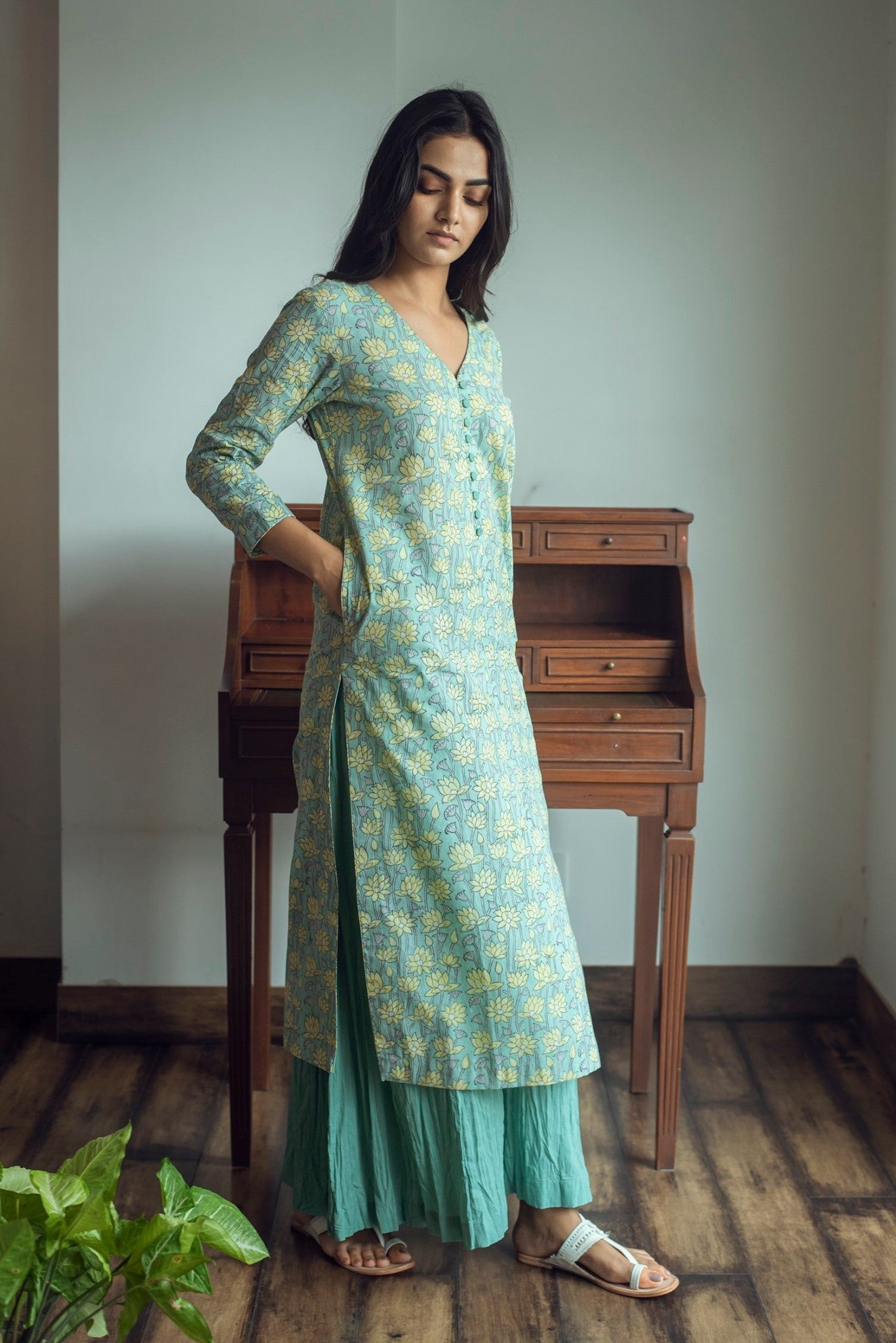 Ridhi Suri Serenity Green yellow block printed kurta with crinkled palazzo set of 2