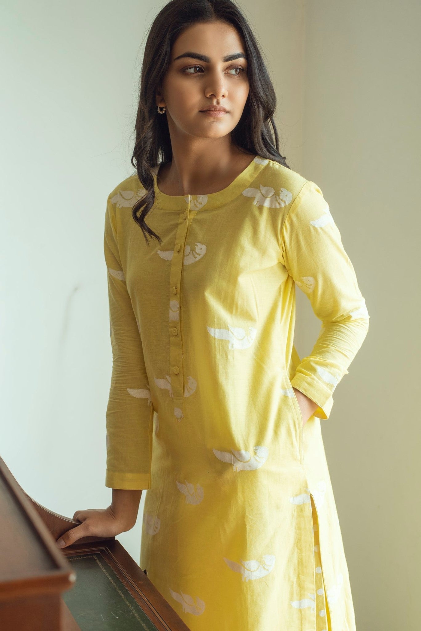 Ridhi Suri Serenity White bird print kurta palazzo set- Yellow
