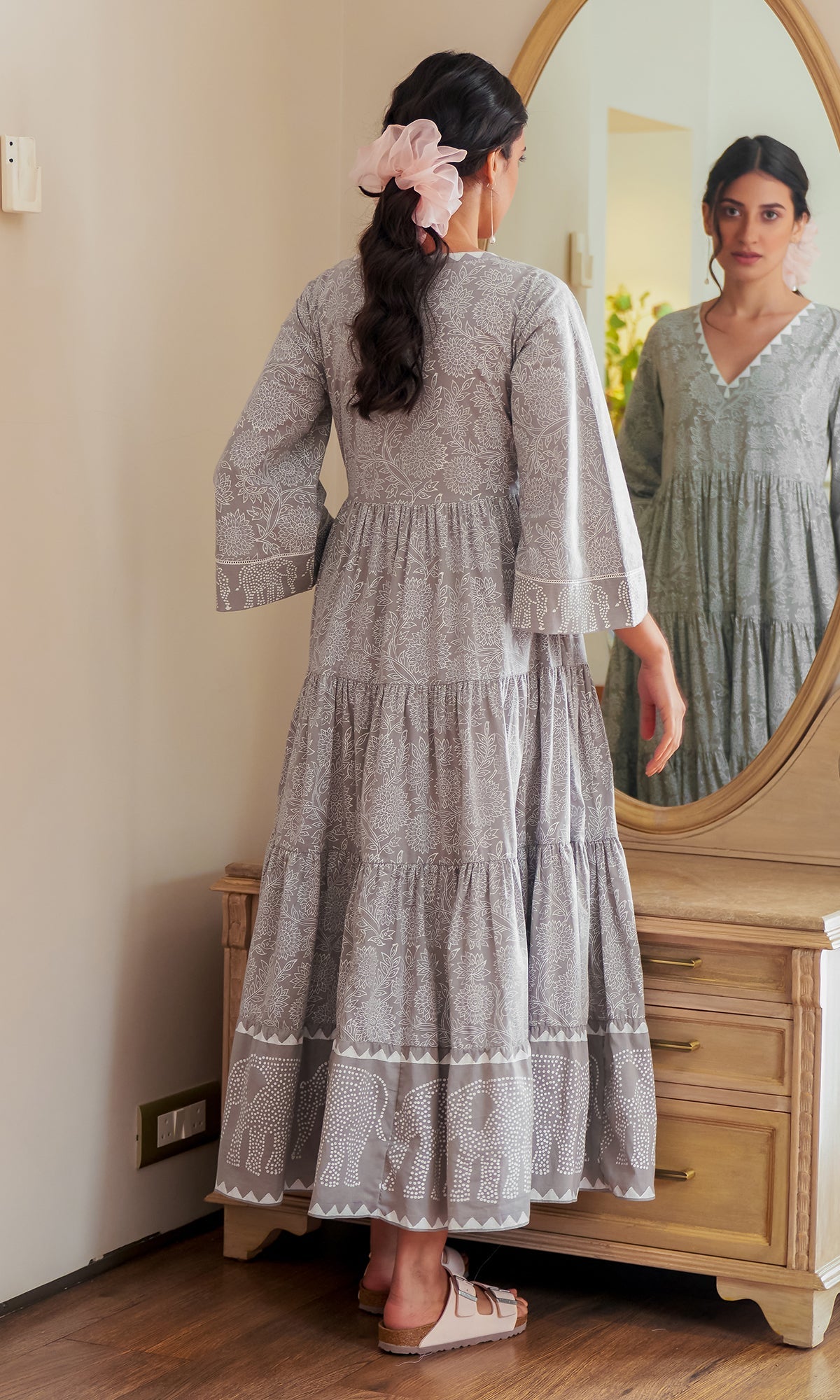 DAISY 2 ELEPHANT PRINT GREY TIERED DRESS