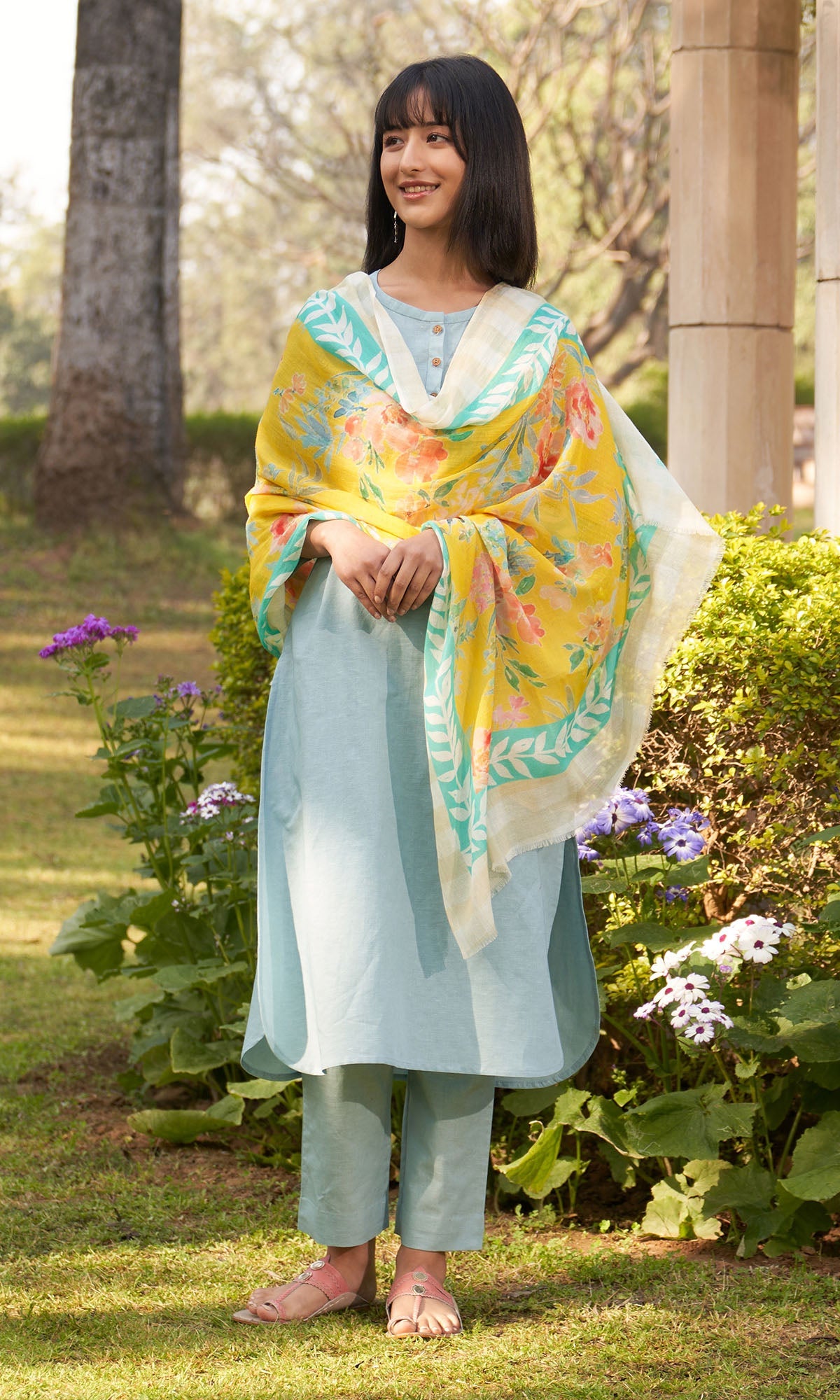 Iris Linen Turquoise Solid Kurta With Pants And Stole( Set Of 3)