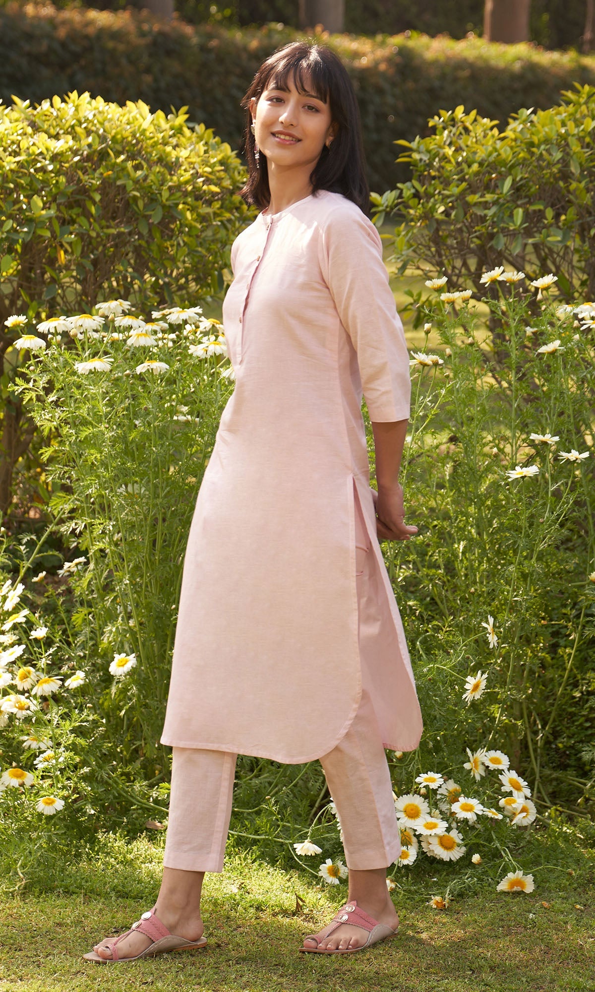 Iris Linen Soft Pink Solid Kurta With Pants( Set Of 2)