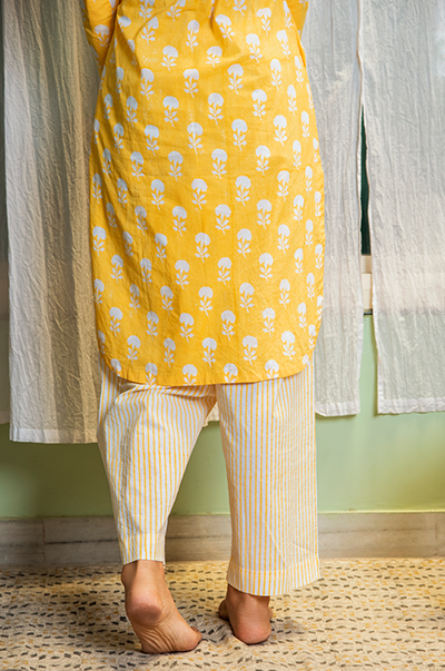 RIDHI SURI DAISY SUNSHINE YELLOW MUGHAL BLOCK PRINTED KURTA WITH PYJAMA - SET OF 2