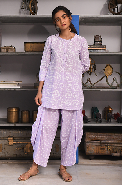 Ridhi Suri Feriha Lilac Dhoti set - Set of 2