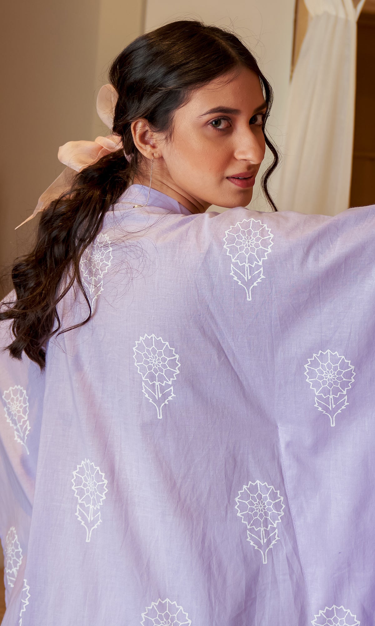 DAISY 2 ELEPHANT LILAC PRINT KAFTAN WITH SCHIFFLI PALAZZO - SET OF 2