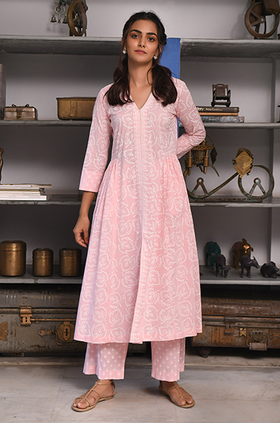 Ridhi Suri Feriha Soft Pink Side Gather Kurta with Palazzo Set of -2