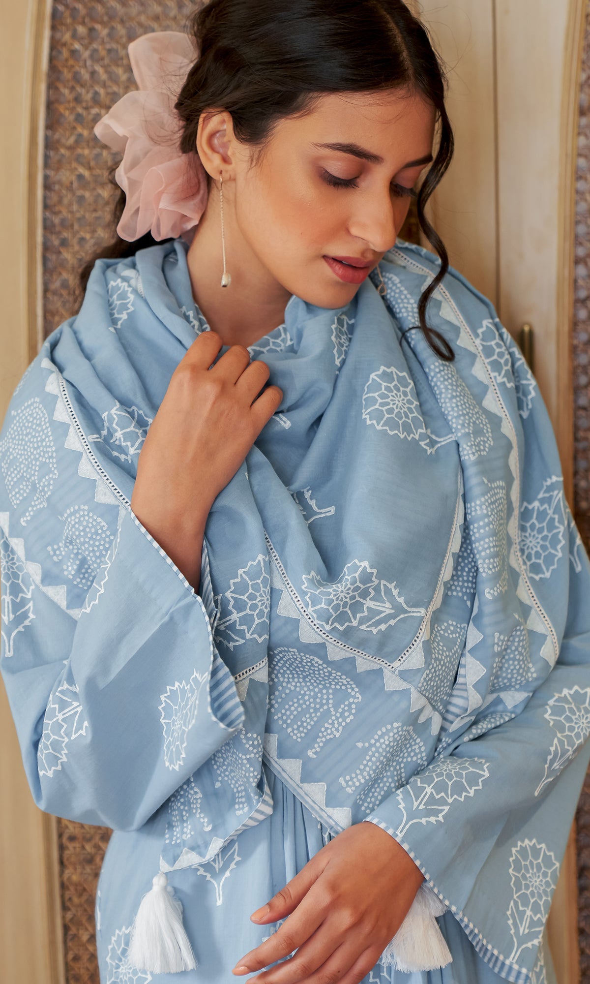 DAISY 2 POWDER BLUE FLORAL PRINTED KURTA WITH PALAZZO AND SCARF- SET OF 3