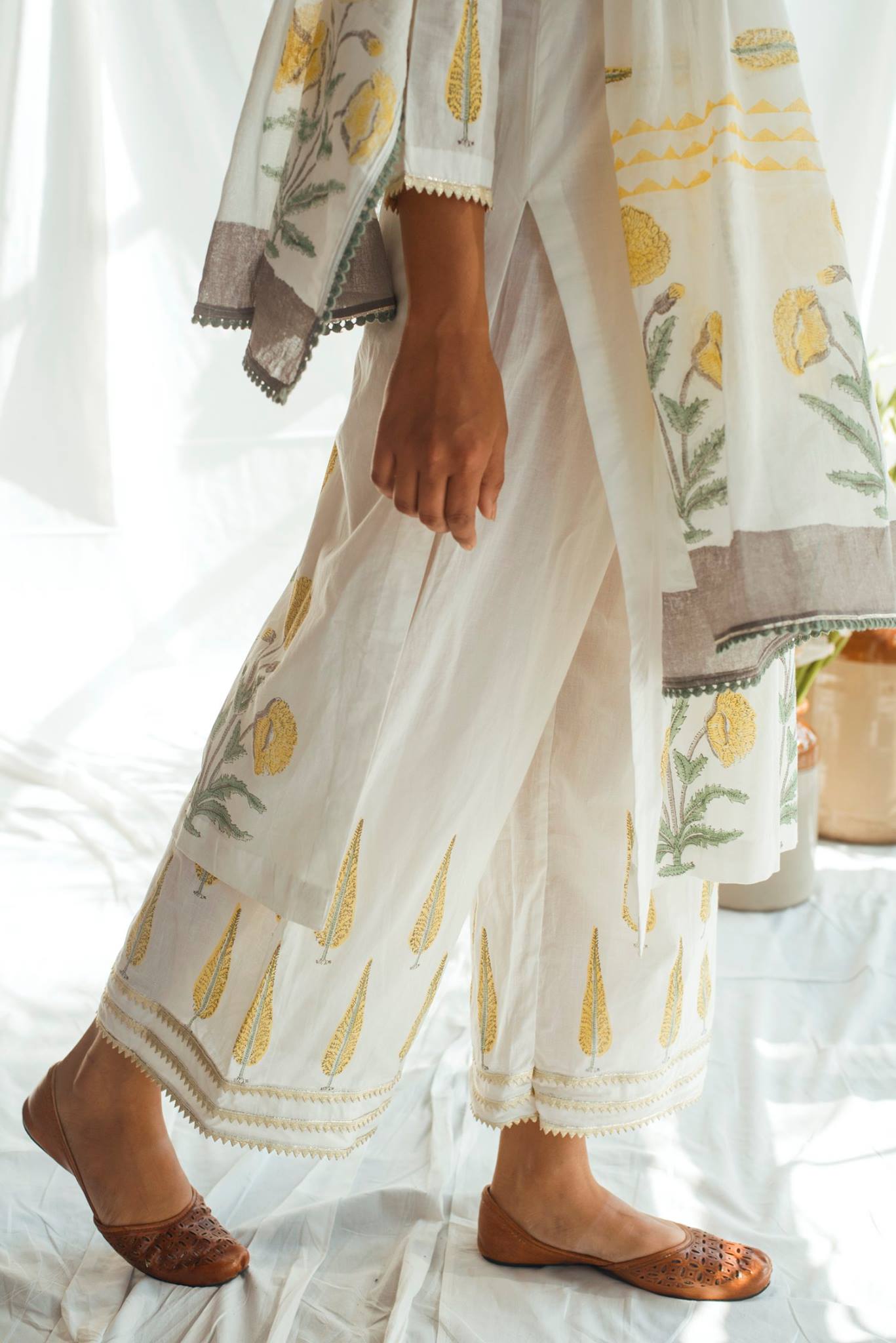 Ridhi Suri Bahameen Yellow Mughal Print Straight Set of 3