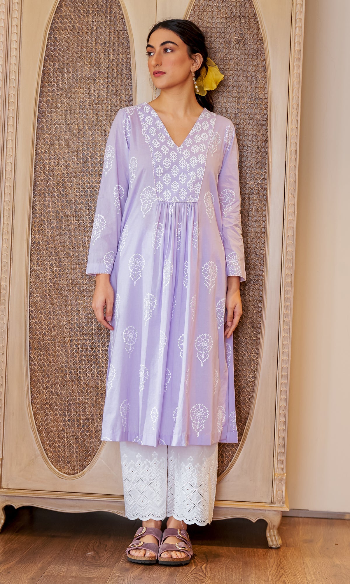 DAISY 2 LILAC FLORAL PRINTED KURTA WITH PALAZZO - SET OF 2