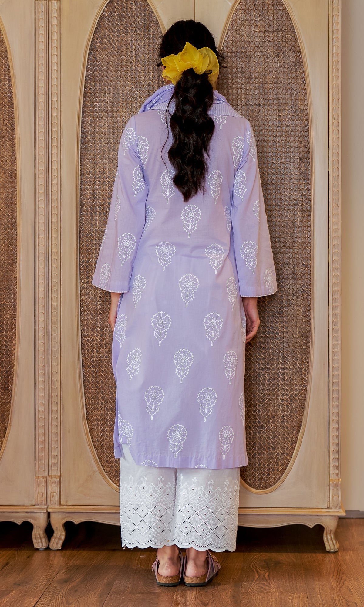 DAISY 2 LILAC FLORAL PRINTED KURTA WITH PALAZZO AND SCARF- SET OF 3