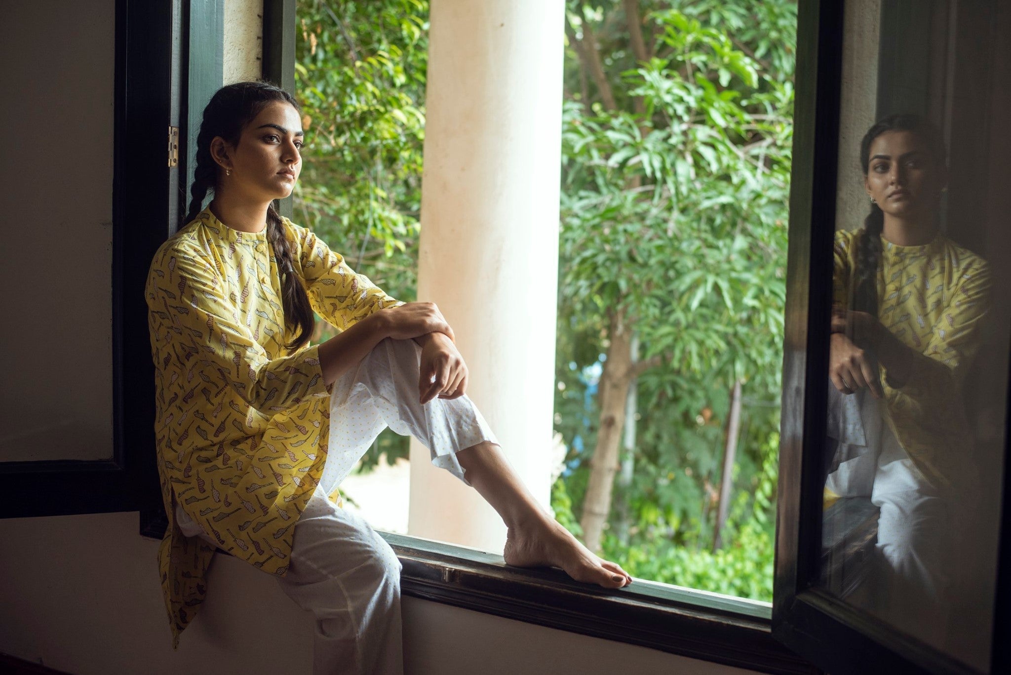 Ridhi Suri Serenity Bird Print Lounge set- yellow