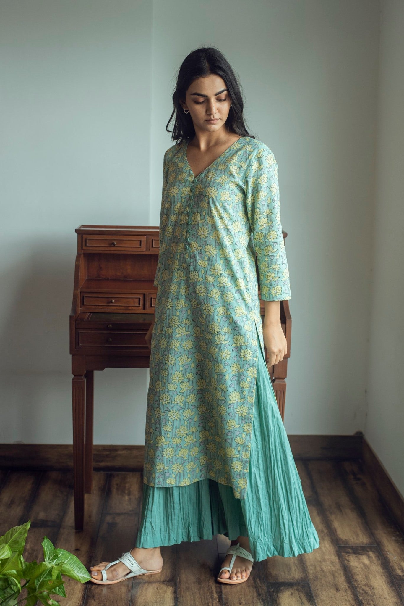 Ridhi Suri Serenity Green yellow block printed kurta with crinkled palazzo set of 2