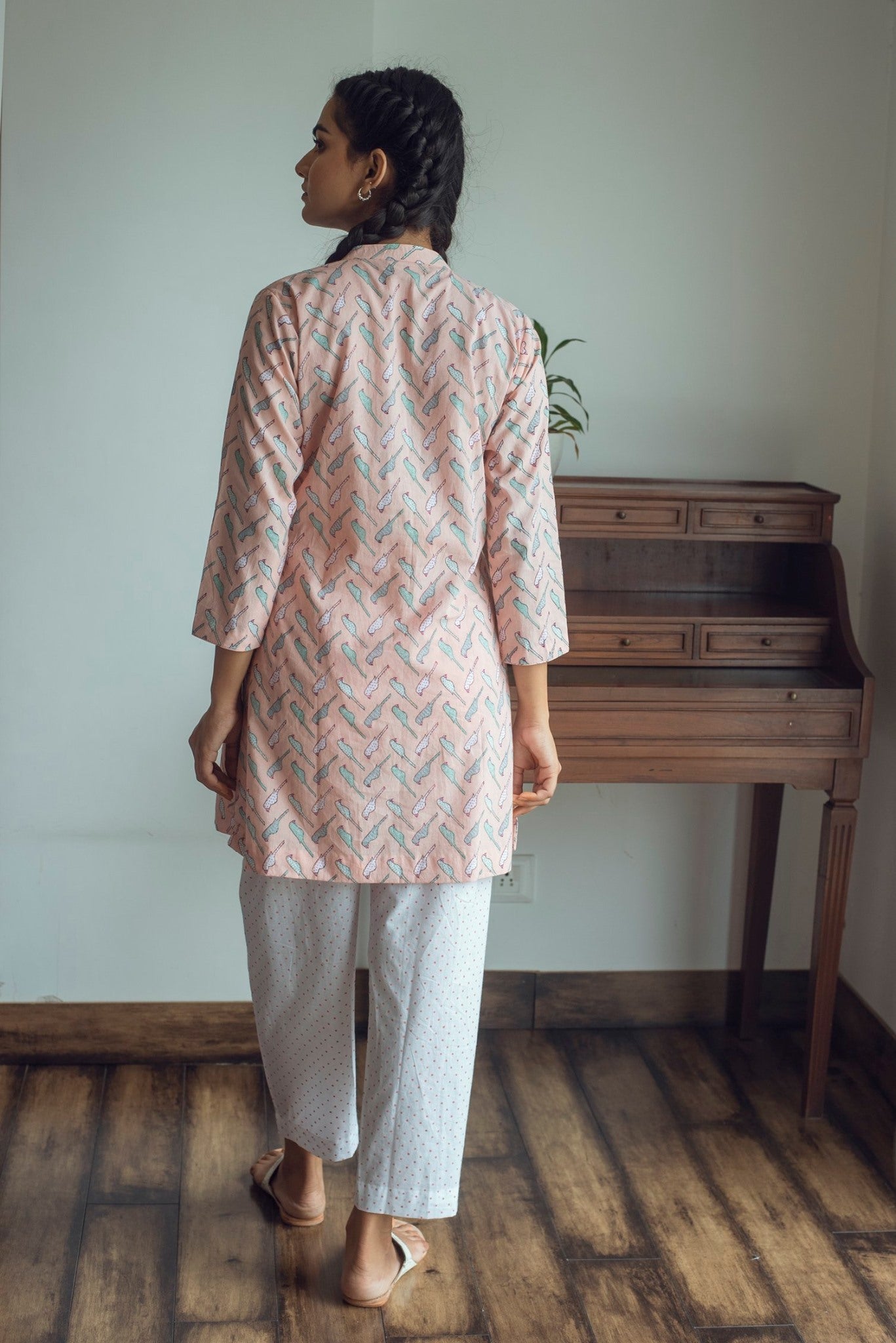 Ridhi Suri Serenity Bird Print Lounge set - Pink
