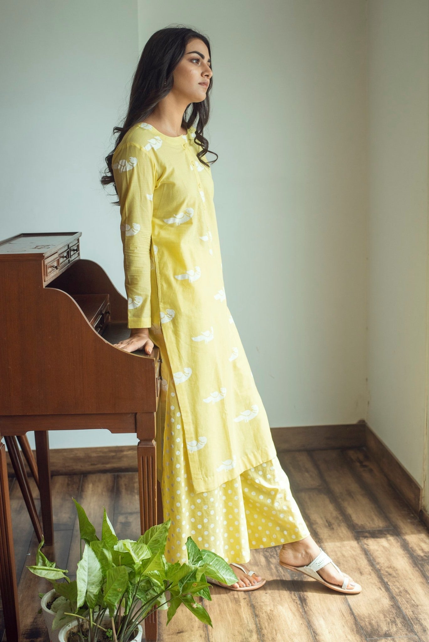 Ridhi Suri Serenity White bird print kurta palazzo set- Yellow