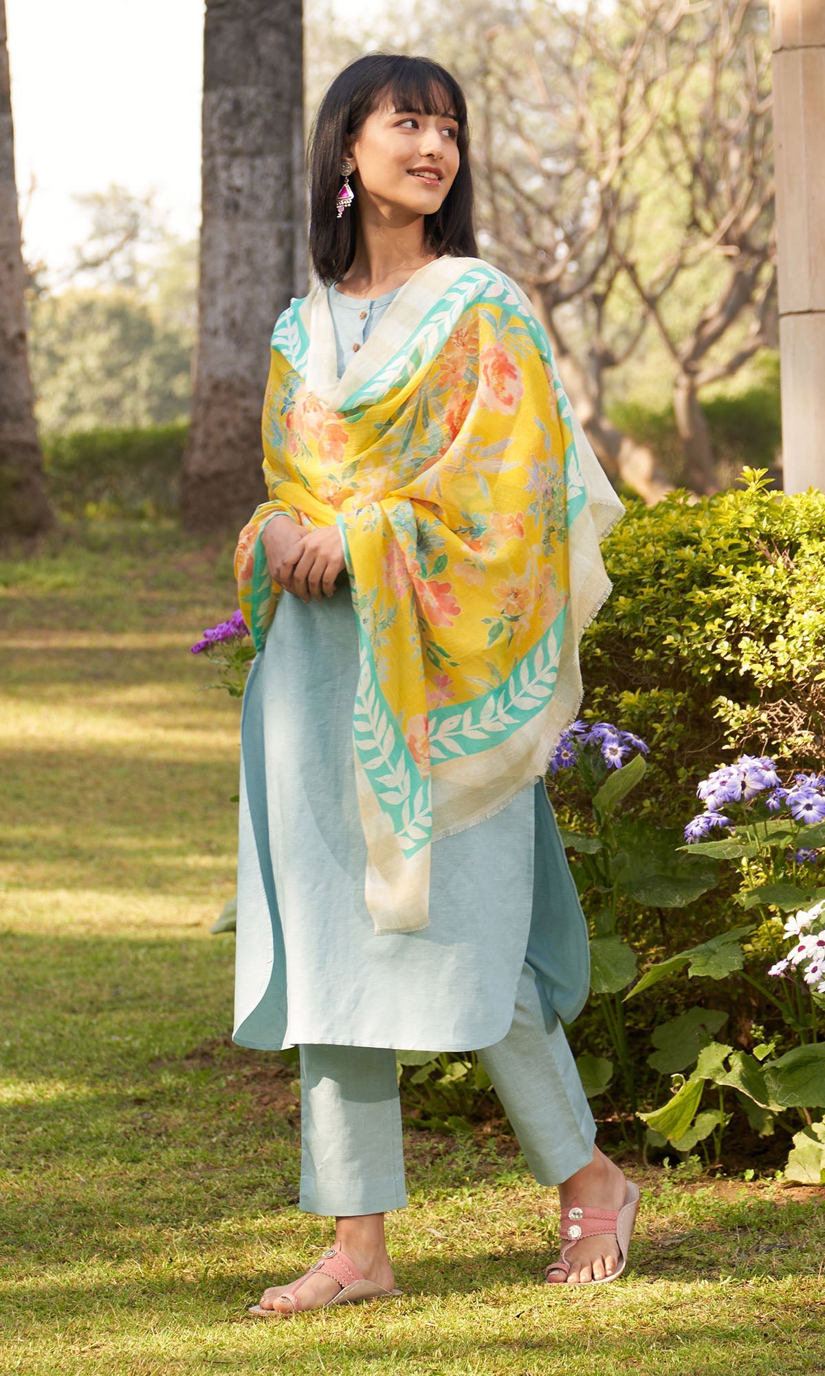 Iris Linen Turquoise Solid Kurta With Pants And Stole( Set Of 3)