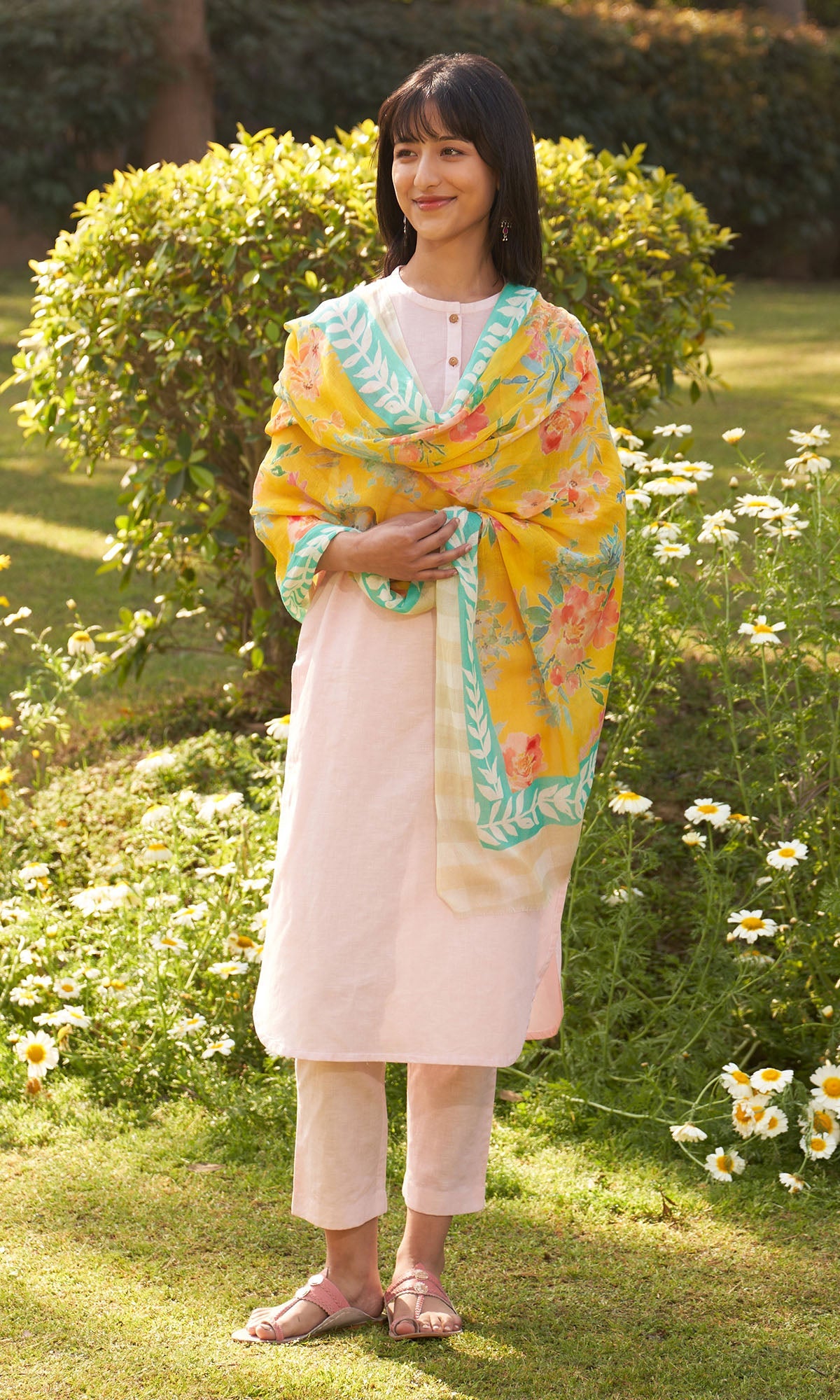 Iris Linen Soft Pink Solid Kurta With Pants And Stole( Set Of 3)