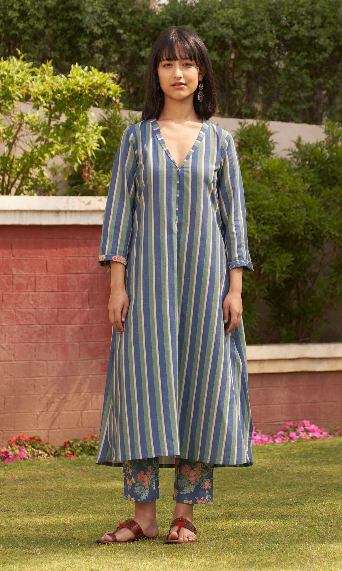 Iris Linen Blue Stripe Long Kurta With Pants ( Set Of 2)