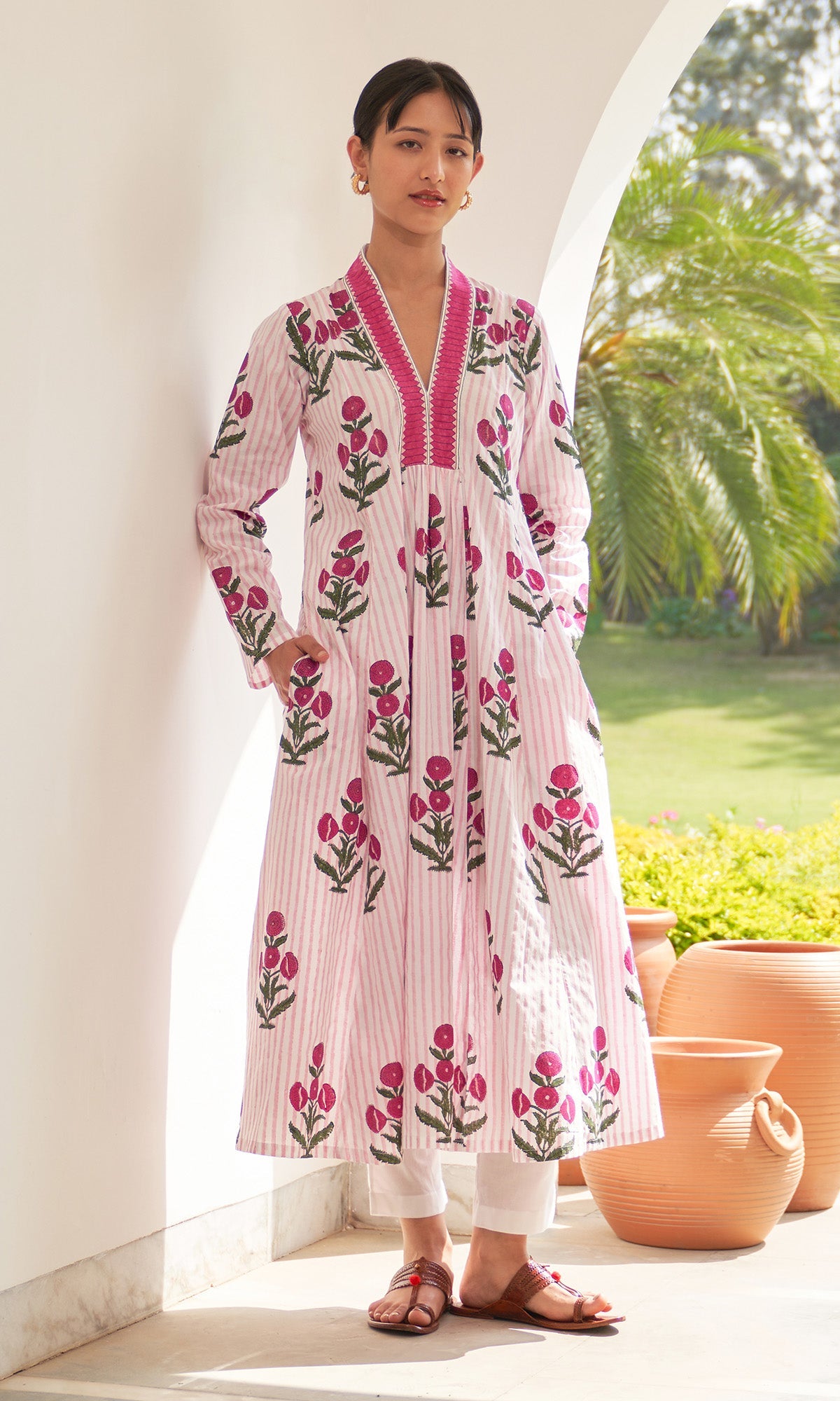 Iris Cotton Pink Stripe Boota V- Neck Kurta With Pants ( Set Of 2)