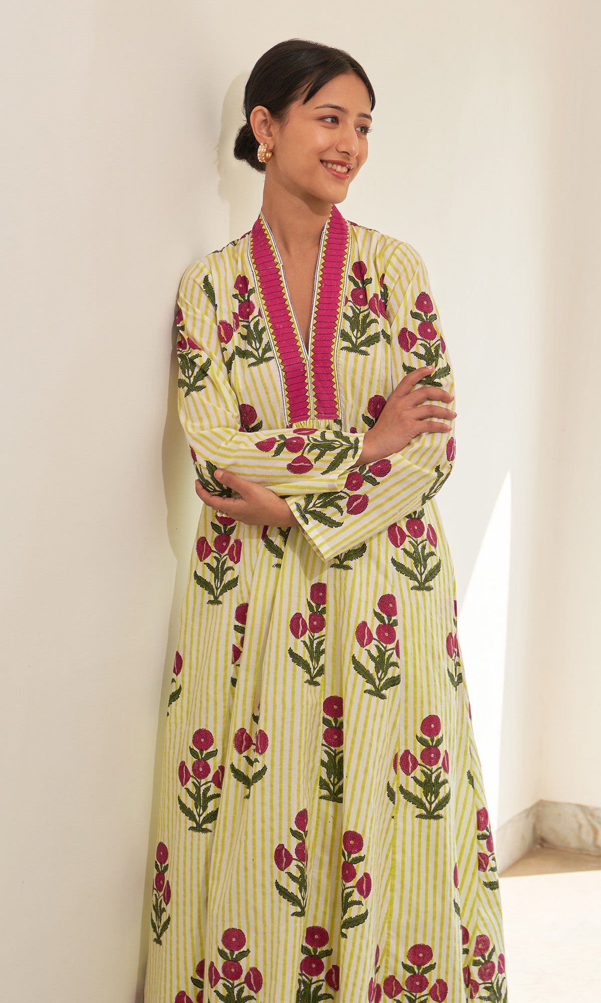 Iris Cotton Neon Green Stripe Boota V- Neck Kurta With Pants ( Set Of 2)