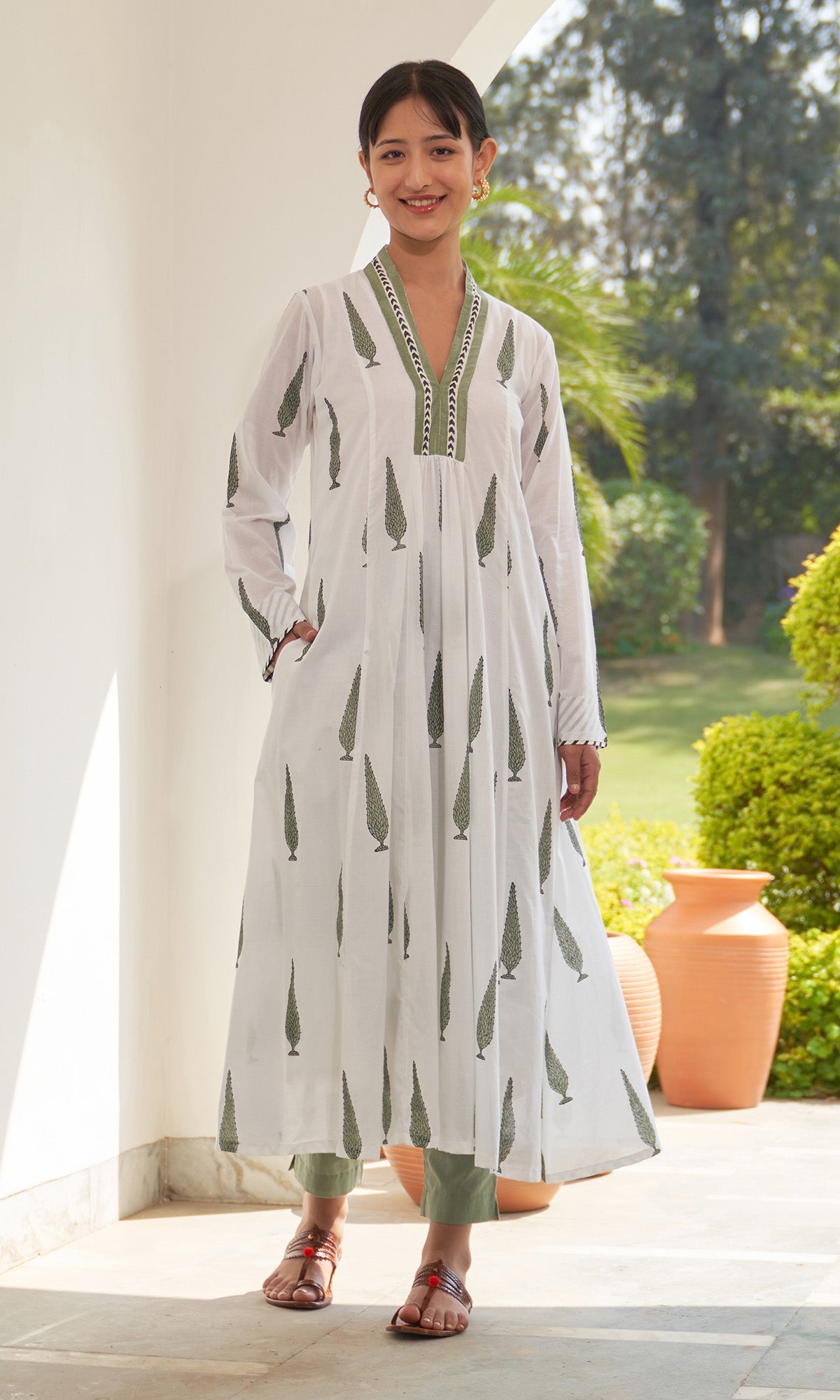 Iris Cotton Green Leaf Boota V- Neck Kurta With Pants(Set Of 2)