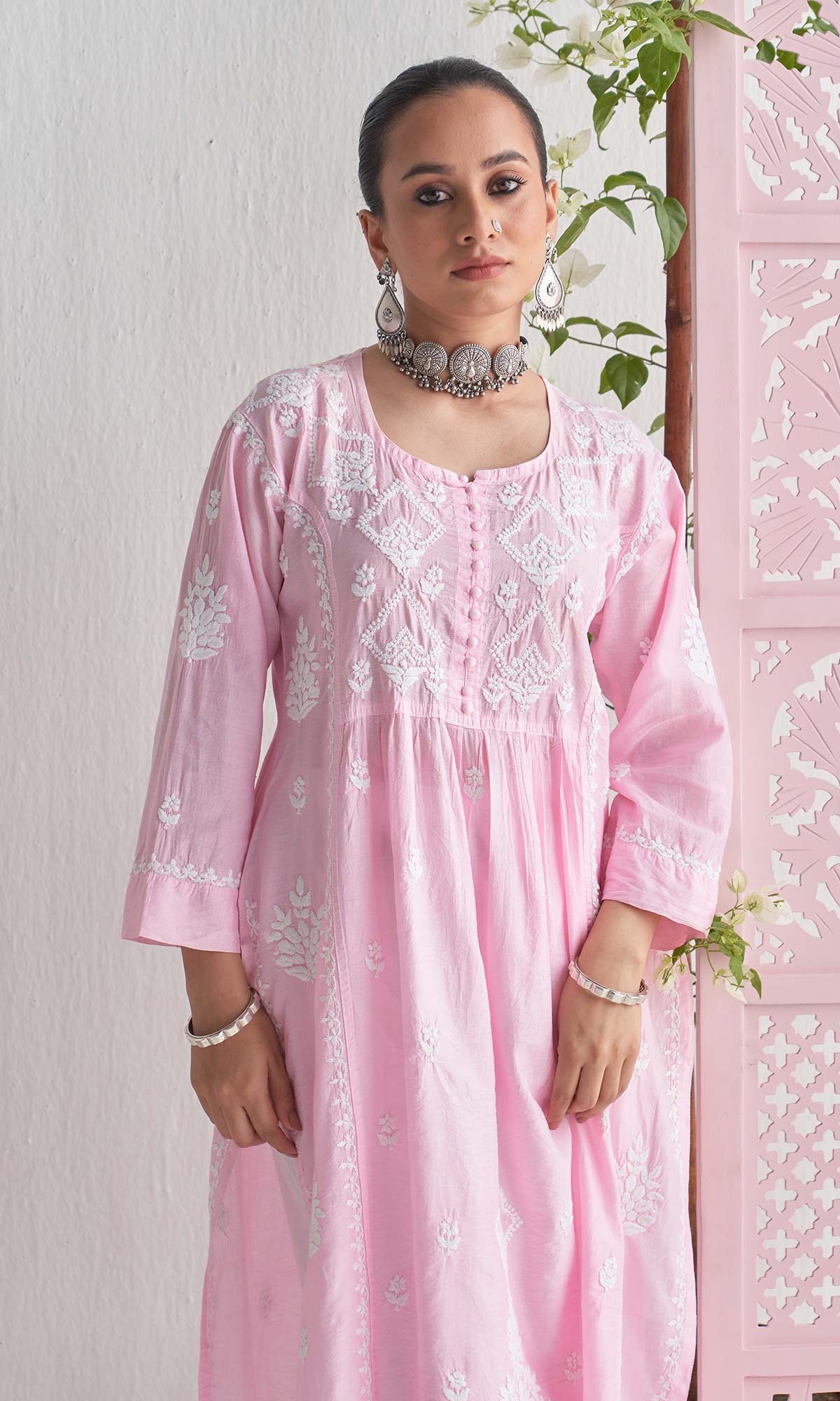 Handcrafted Chikankari Pink Straight Kurta