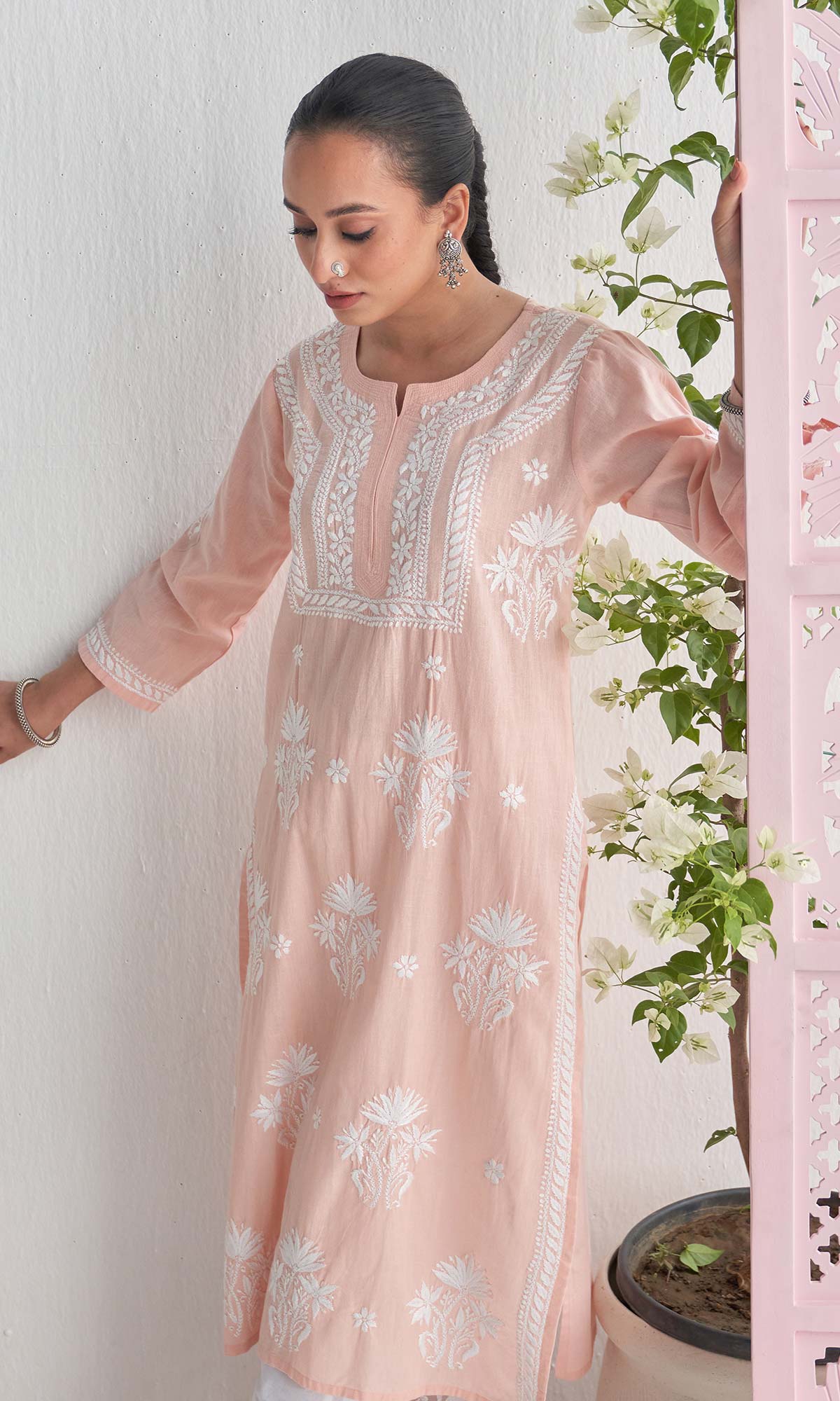 Handcrafted Chikankari Peach Straight Kurta