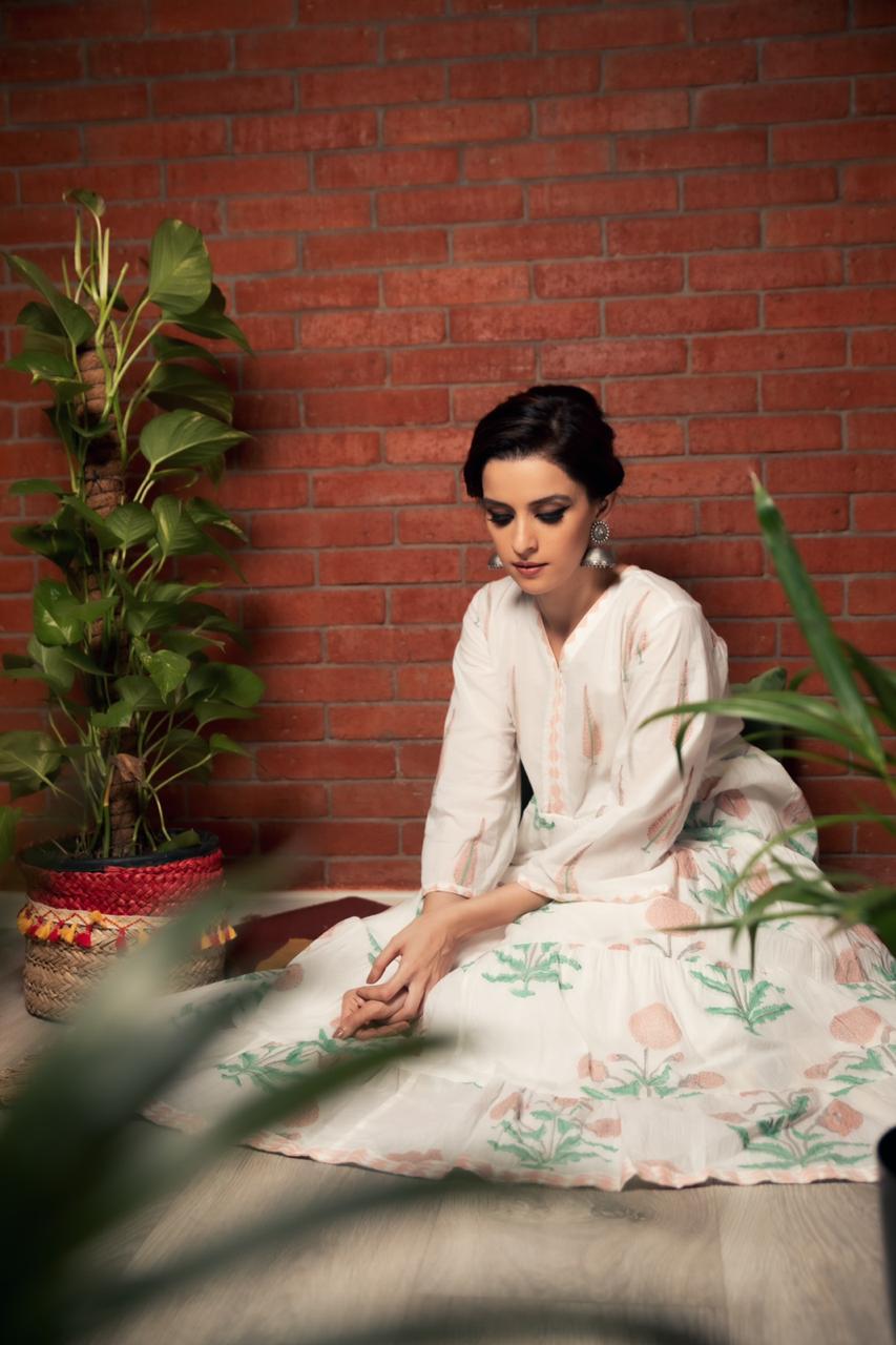 Ridhi Suri Bahameen Pink Chinar and Mughal Print Maxi