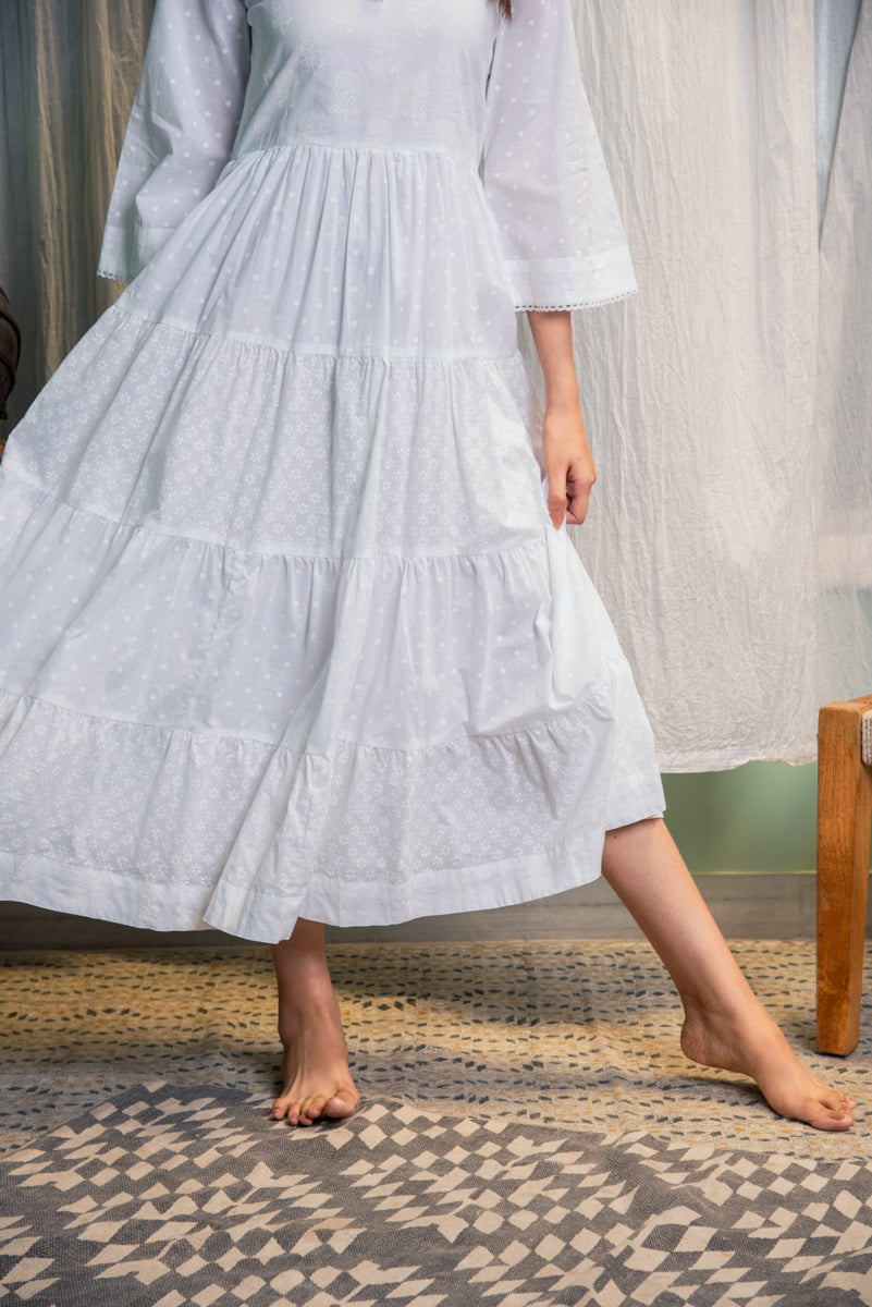 RIDHI SURI DAISY WHITE DRESS